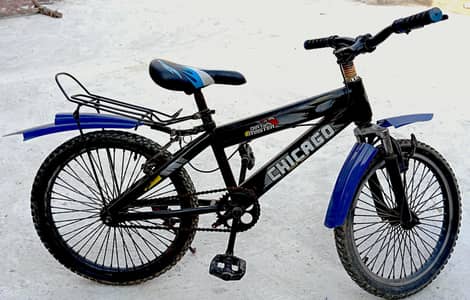 Bi CYCLE, aluminum body, 20 size (for age 7-10), good condition
