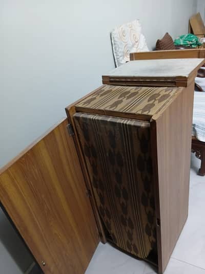 Foldable Iron Stand - Wooden