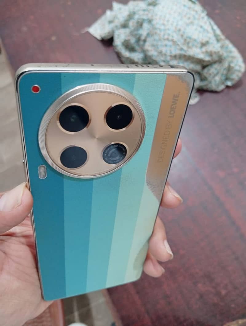 Tecno CAMON 30 3