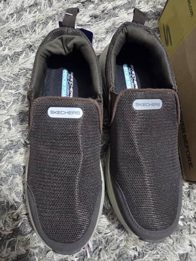 Air Cooled Memory foam medicated Sneakers 0330-4909999 Size: