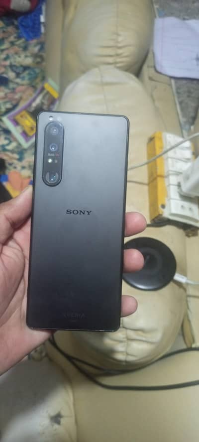 Sony Experia 1 mark 3 read add urgent sale
