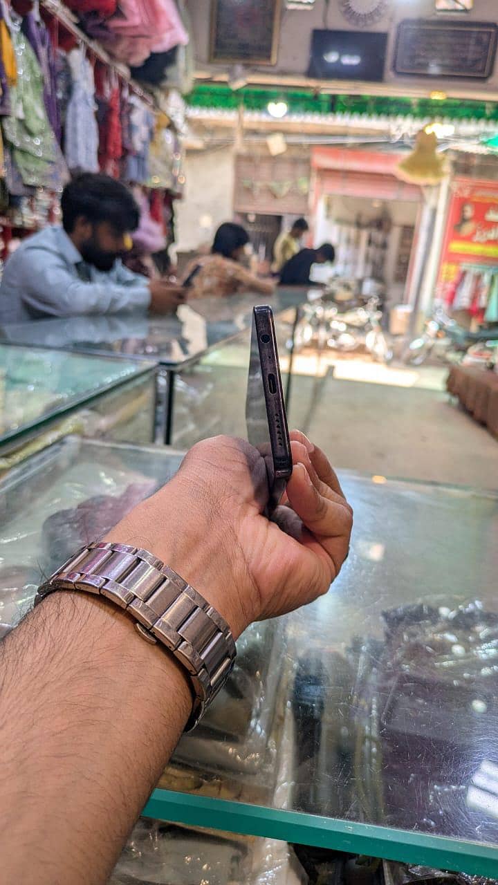 Tecno CAMON 20 2