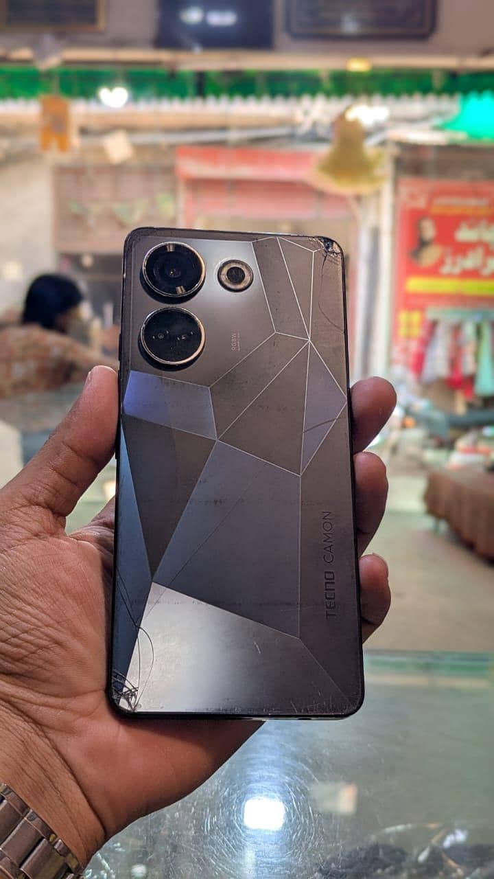 Tecno CAMON 20 4