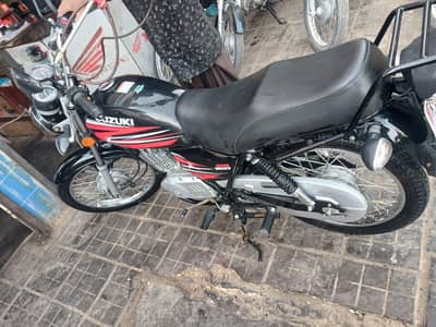 suzuki Gs 150 -just like new