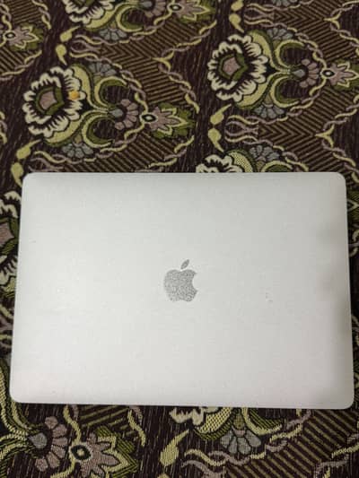 MacBook Air 13” Retina (2020)