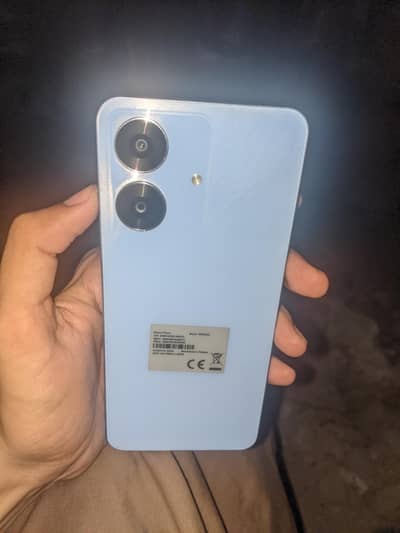 Realme Note 60