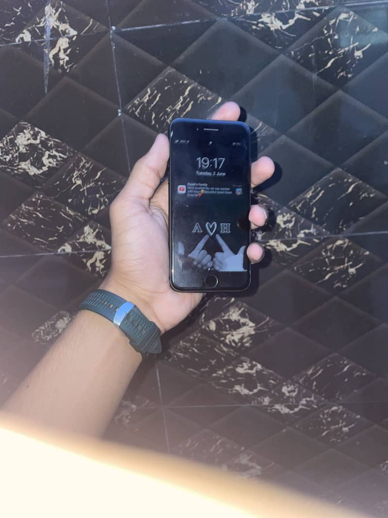 Apple iPhone  7 4