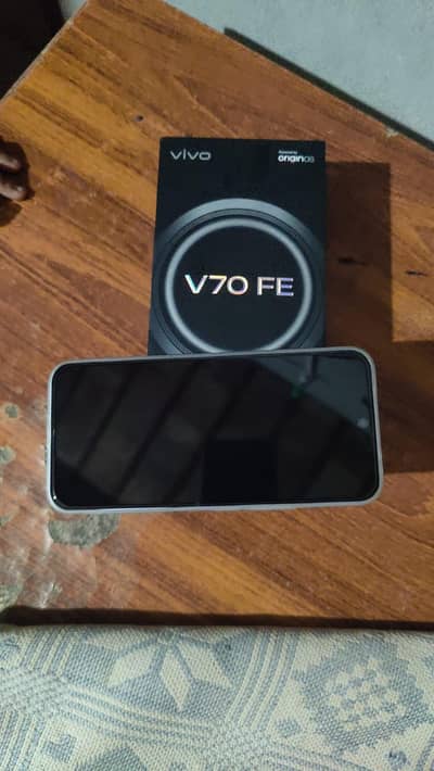 Vivo V70 FE 5G