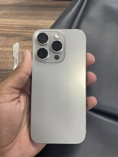 Apple iPhone 15 Pro