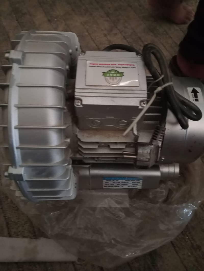 vacume pump 1