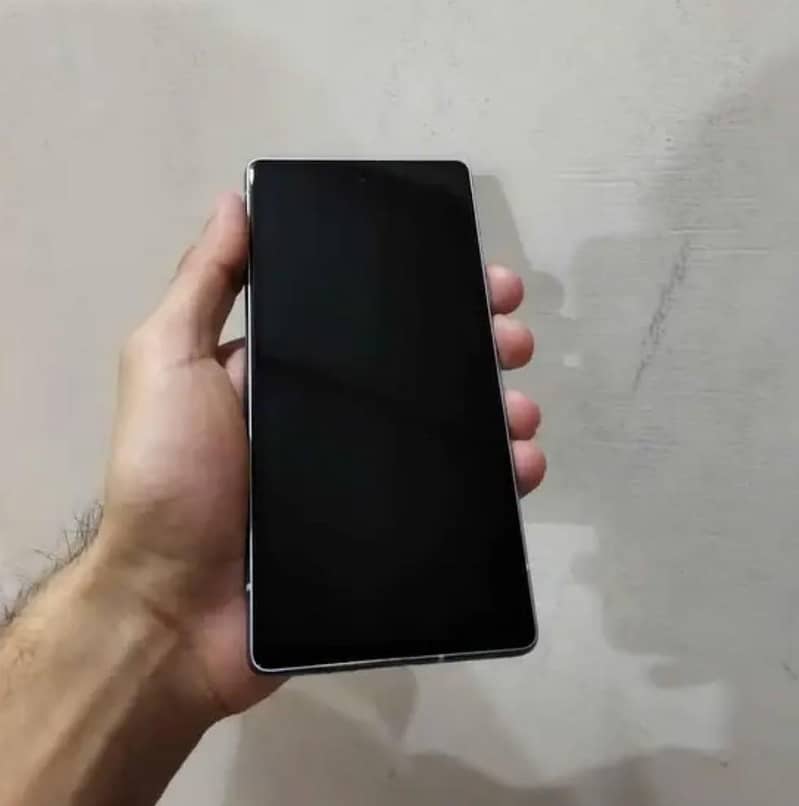 Google Pixel 7a 1