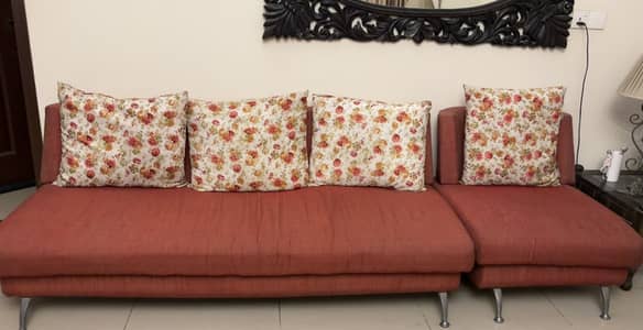 7 seater sofa set used maroon color