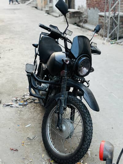 Suzuki gs150 touring bike watsapp 0305-7474806