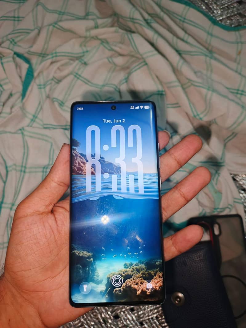 Tecno CAMON 40 Pro 6