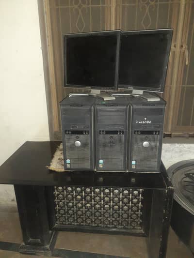 computer set/lcd monitors/ cpu