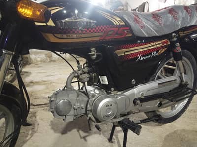 Alayrim wali bike he apne company fited alyrim h bilkul New bike h