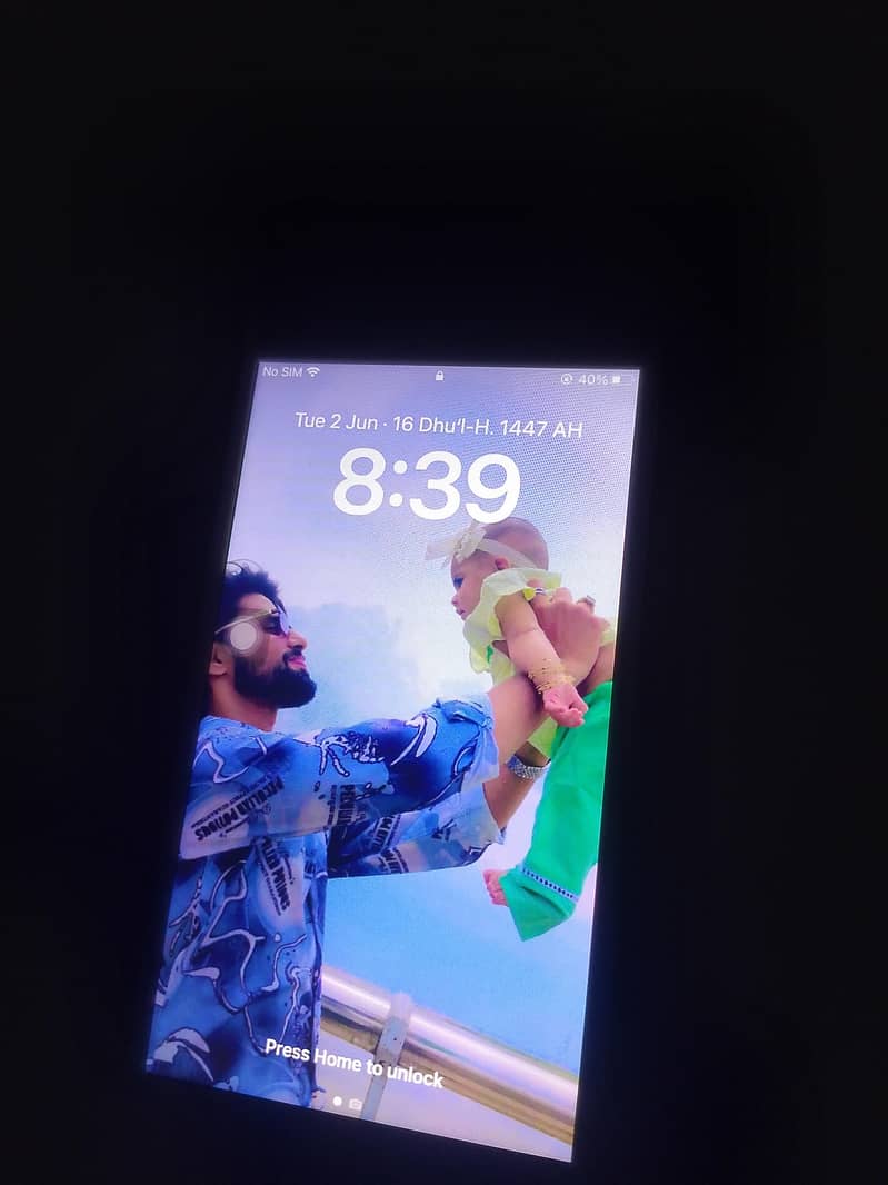 Apple iPhone 8 Plus 0