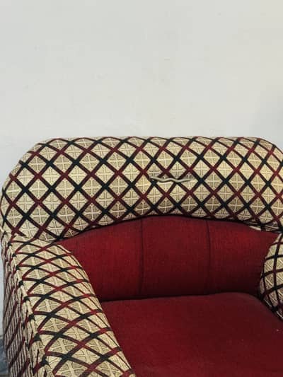 Sofa 5 seater and 2 seater for sale urgent