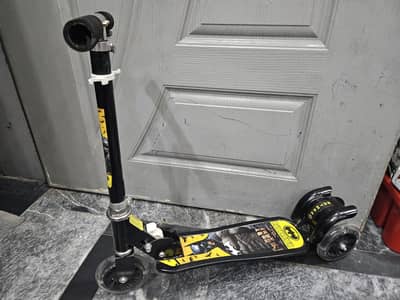 slightly used kids scooty