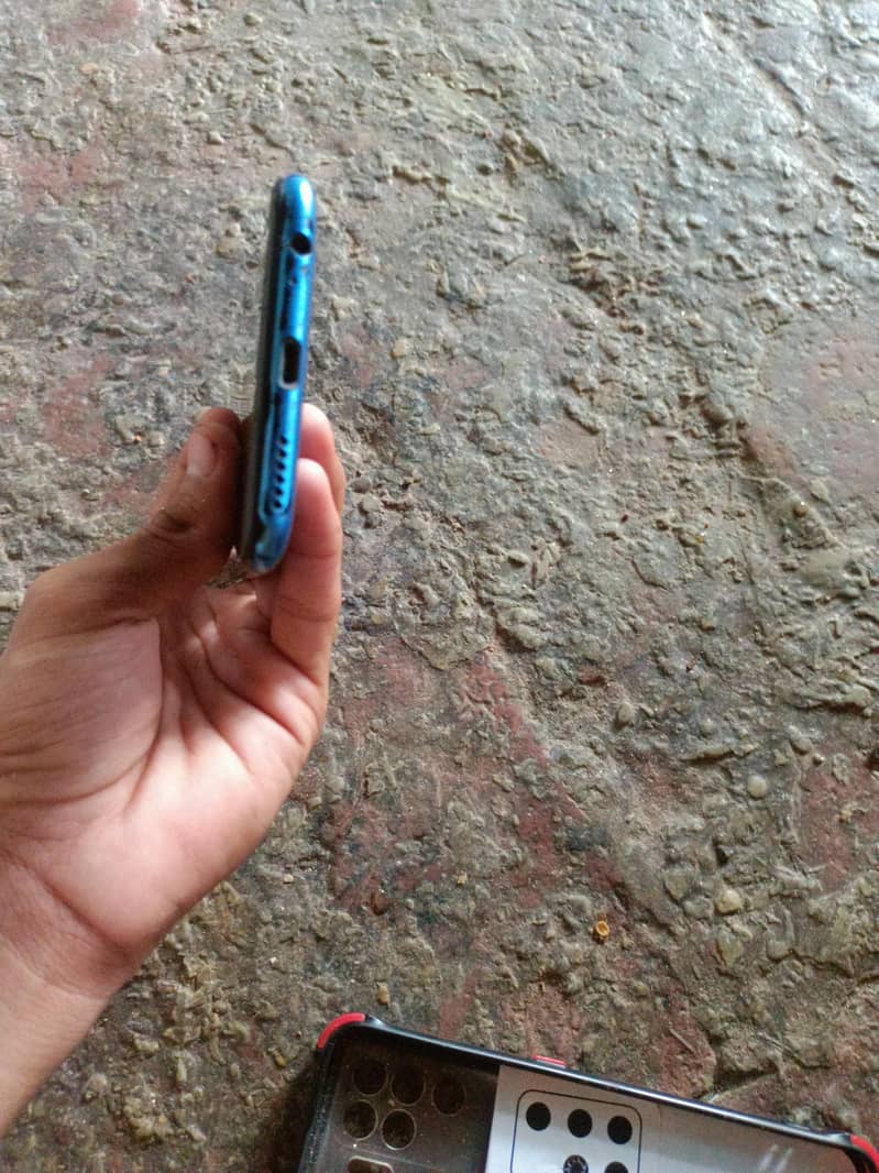 Tecno Spark 4 1