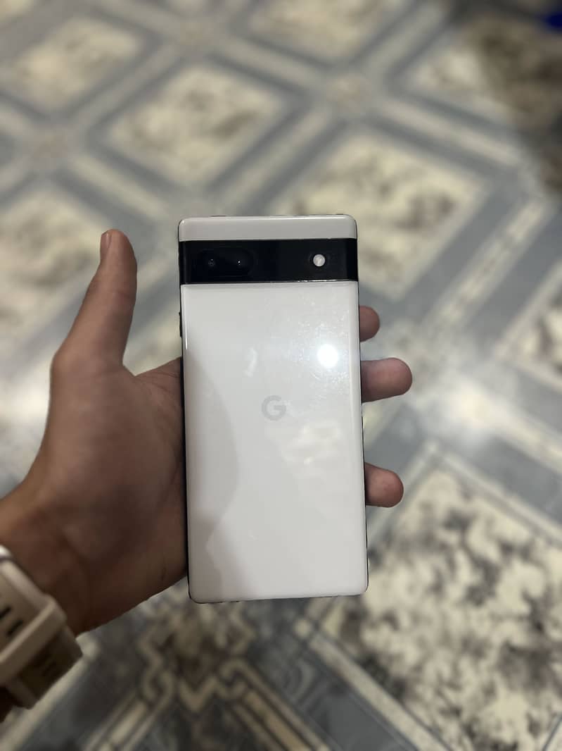 Google Pixel 6a 1
