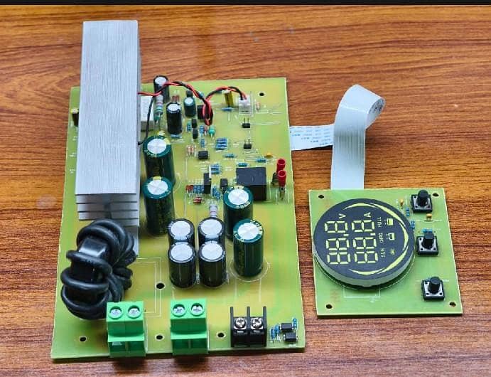 mppt soler charge controller 60A 1