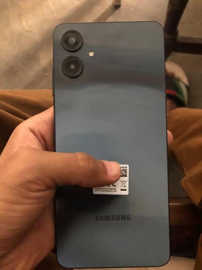 iam selling Samsung A06.