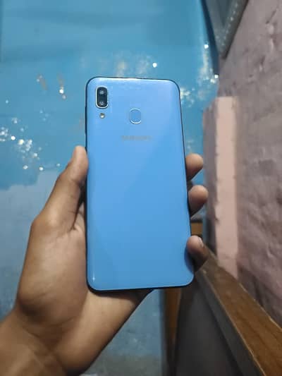 Samsung A30 4/64