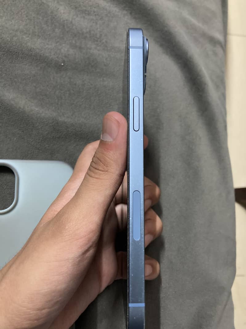 Apple iPhone 14 plus 3