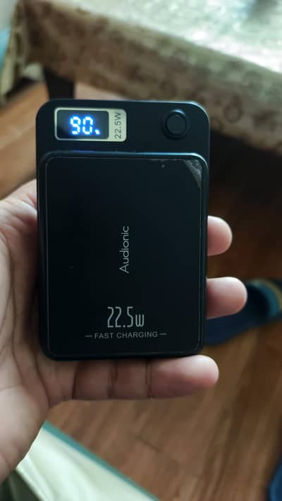wireless power bank