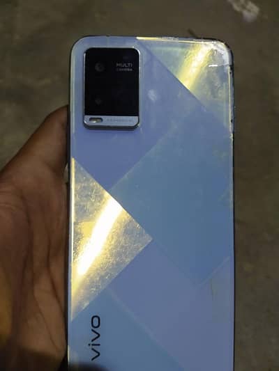 Vivo Y21