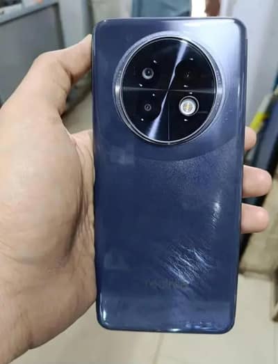 Realme 13 Plus