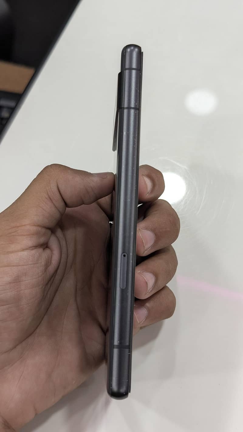 Google Pixel 7a 2