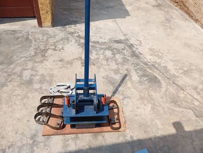 Slippers Machine