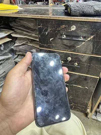 Selling mobile phone