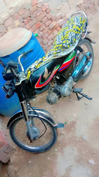 sell Honda 2017 jenion head pack ok haii