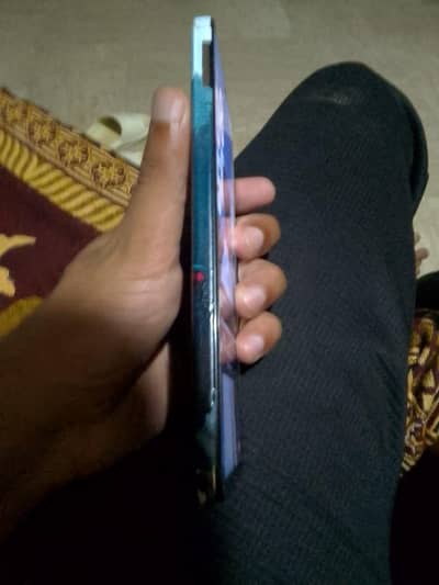 Vivo Y29