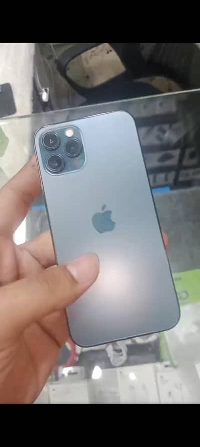 Apple iPhone 12 Pro