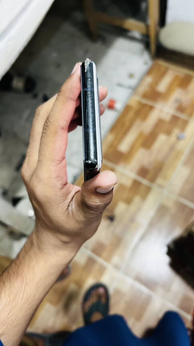Google Pixel 6a 4