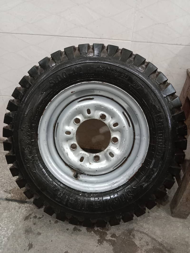 loader tyre 5