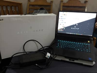 Alienware M16 R1