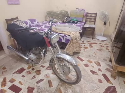125 euroq