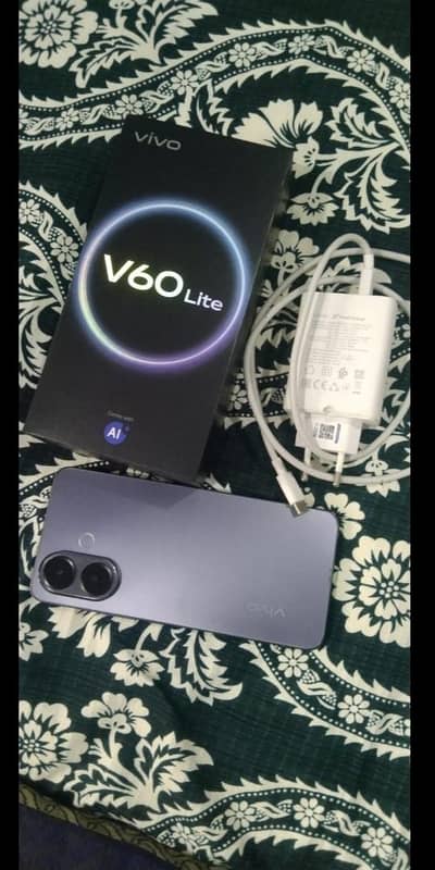 Vivo V60 Lite 8G+256G with 8 month warranty