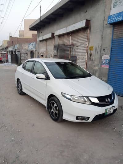 Honda city fast owner new car