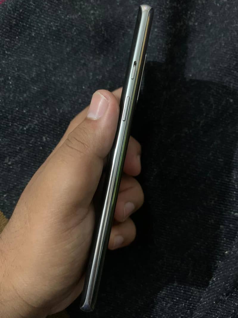 One Plus 8 6