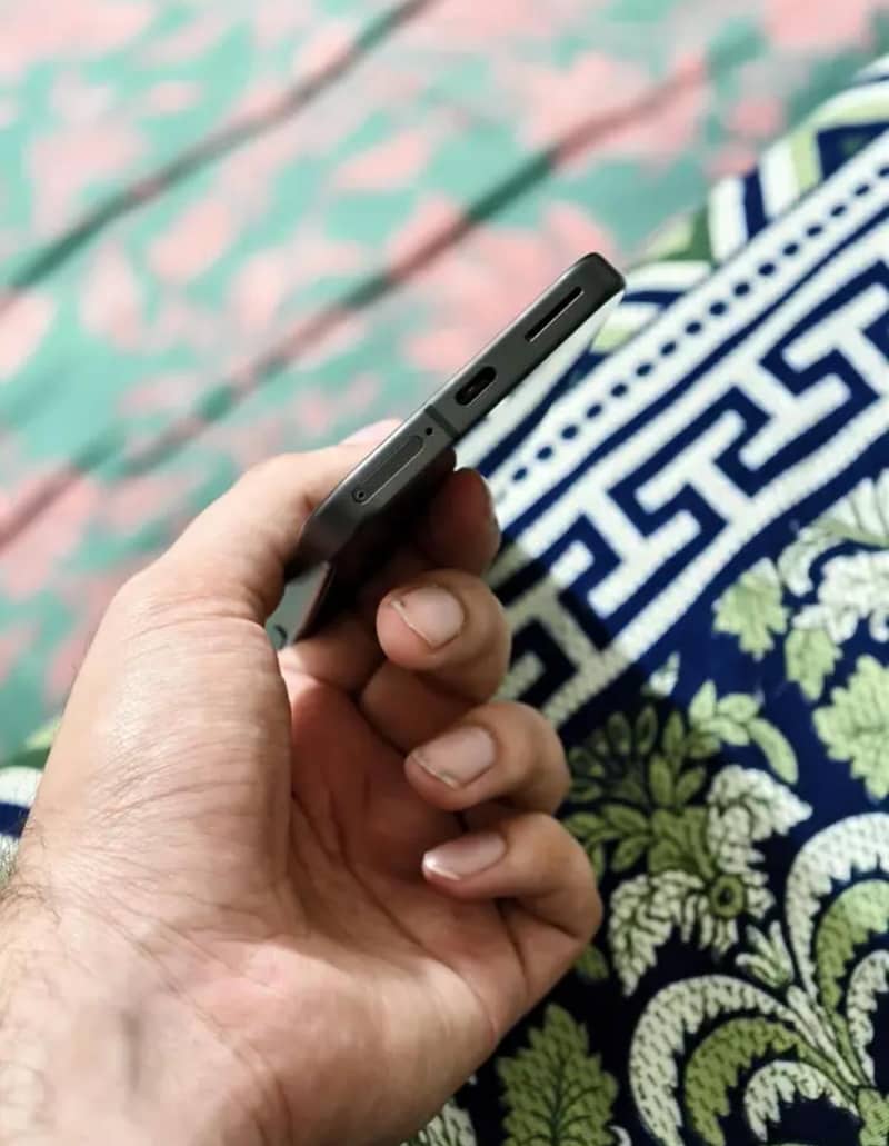 Google Pixel 9 3
