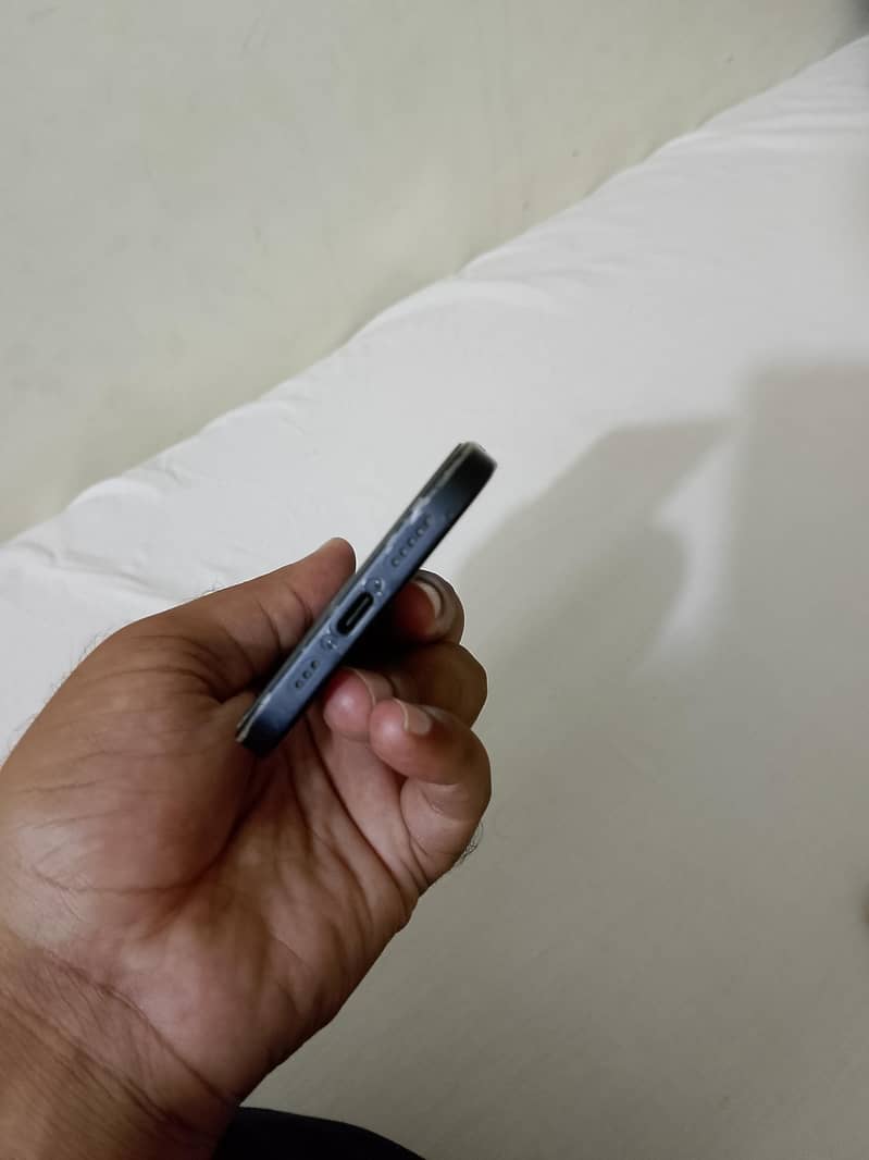 Iphone 15 3