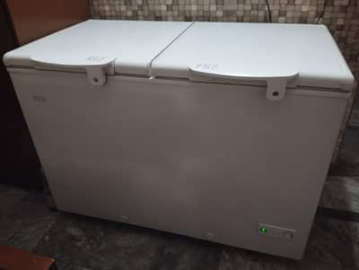 Deep freezer haier 2 door 385 Model