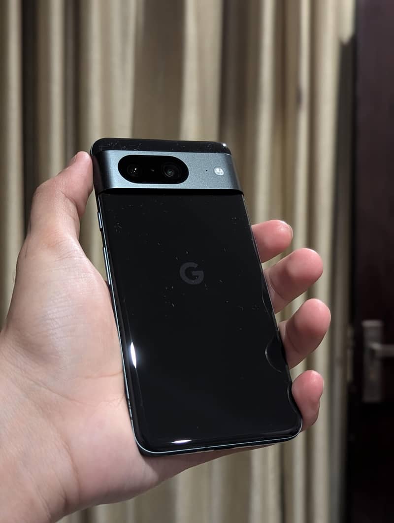 Google Pixel 8 1