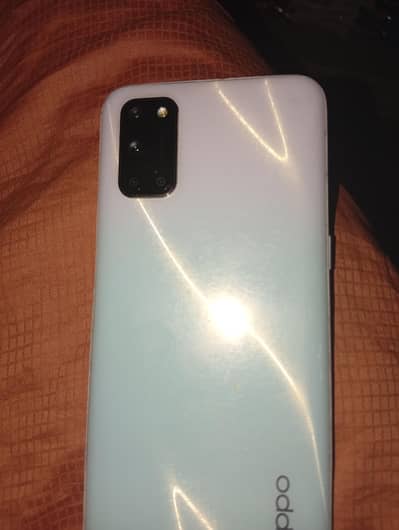 OPPO A52